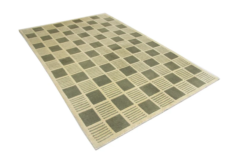 Nepal Teppich 160 x 230 cm - mehrfarbig