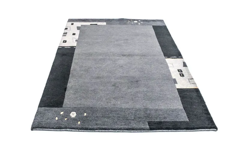 Nepal Teppich 124 x 180 cm Teppichbrücke