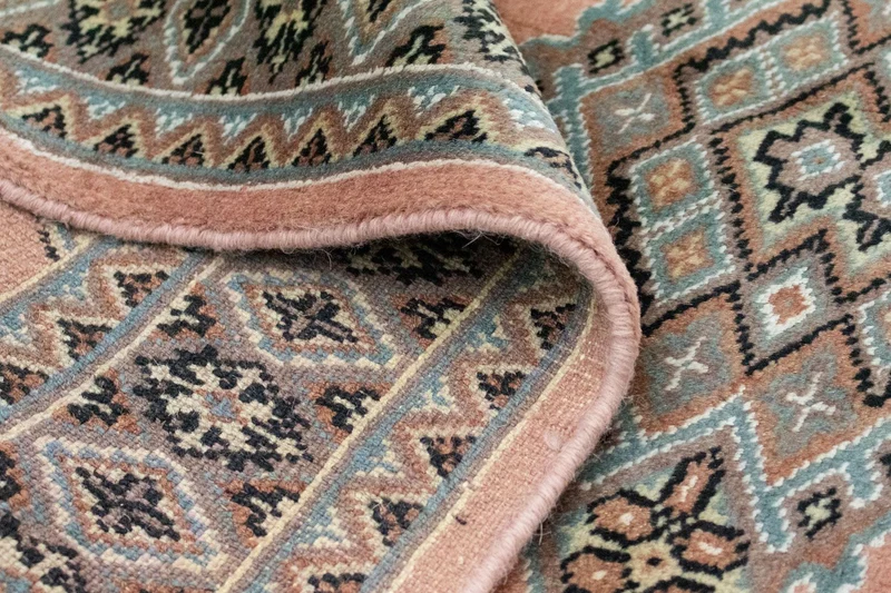 Pakistan Teppich 81 x 119 cm Teppichbrücke