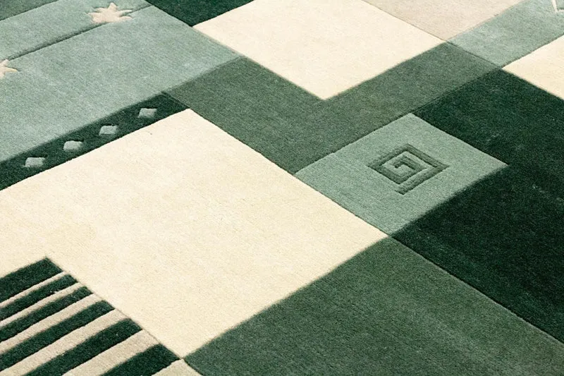 Nepal Teppich 131 x 181 cm - mehrfarbig