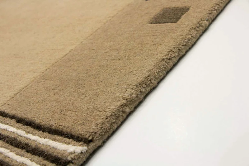 Nepal Teppich 170 x 240 cm - beige
