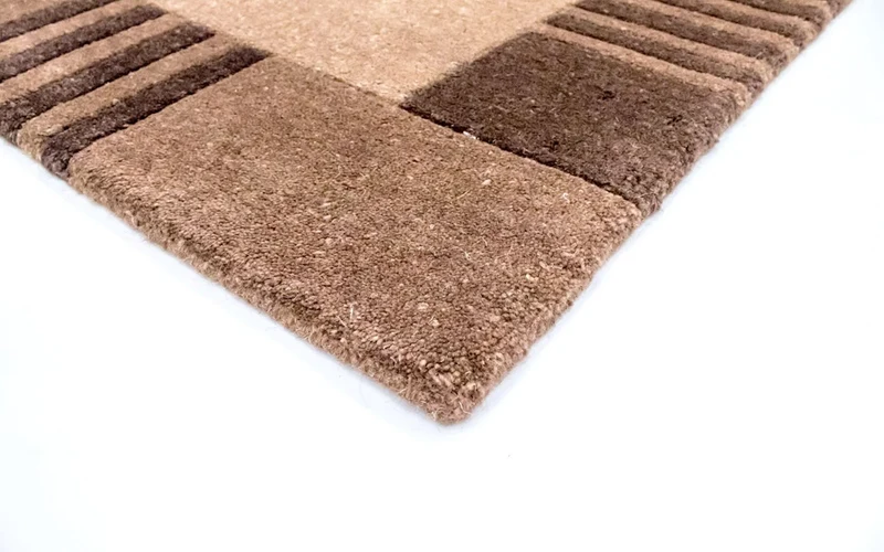 Nepal Teppich 120 x 177 cm - braun