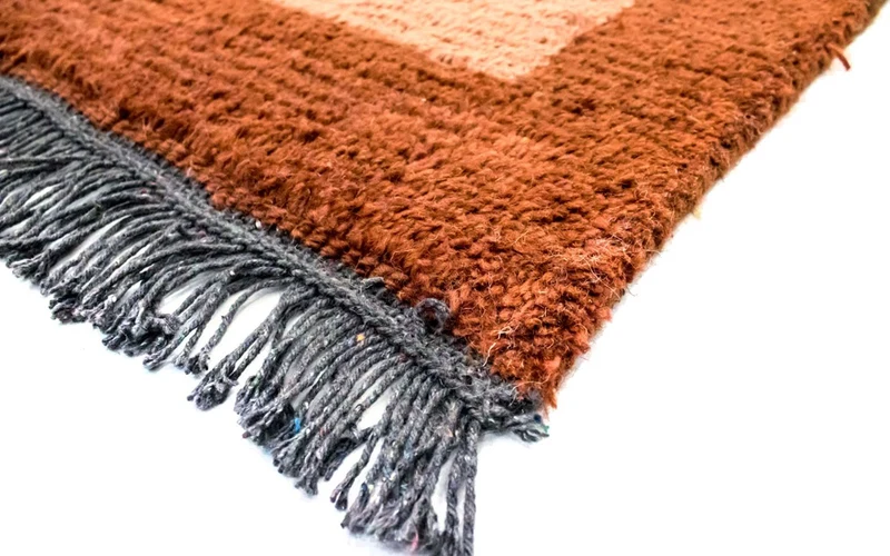 Nepal Teppich 70 x 140 cm - braun