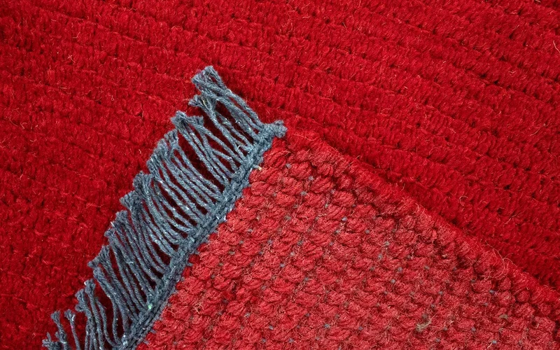 Nepal Teppich 70 x 140 cm - rot