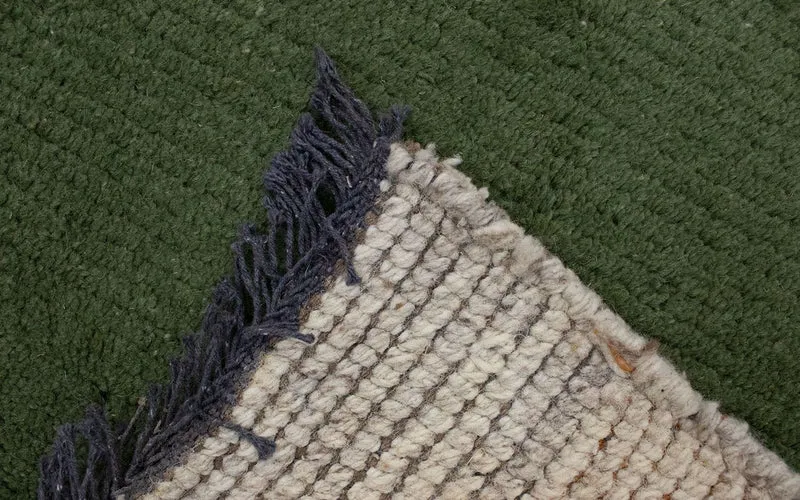 Nepal Teppich 70 x 140 cm - grün