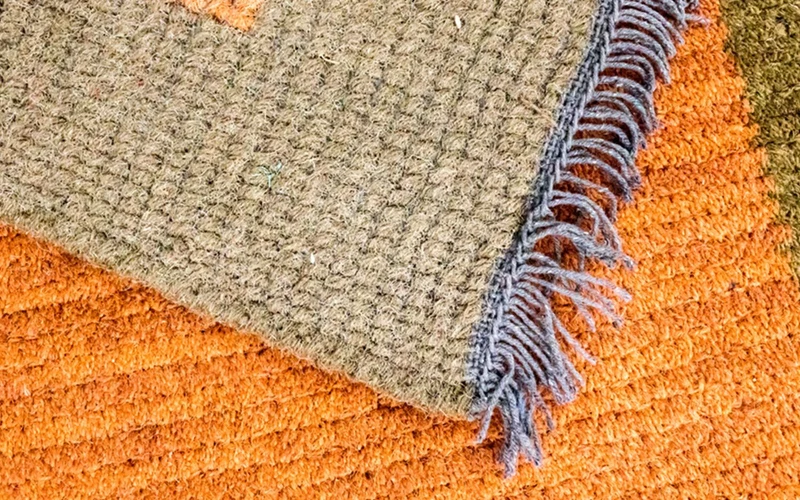 Nepal Teppich 70 x 140 cm - mehrfarbig