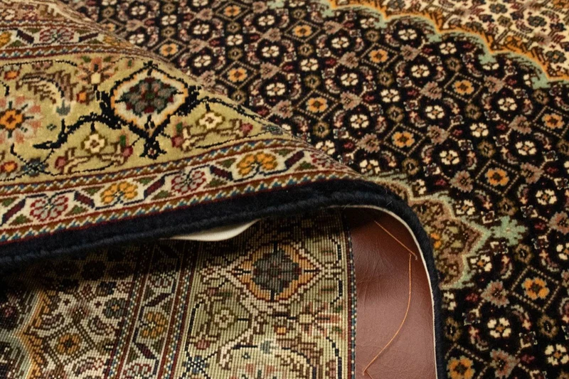 Täbriz - 50 Raj Teppich 103x156cm - Perserteppich - schwarz