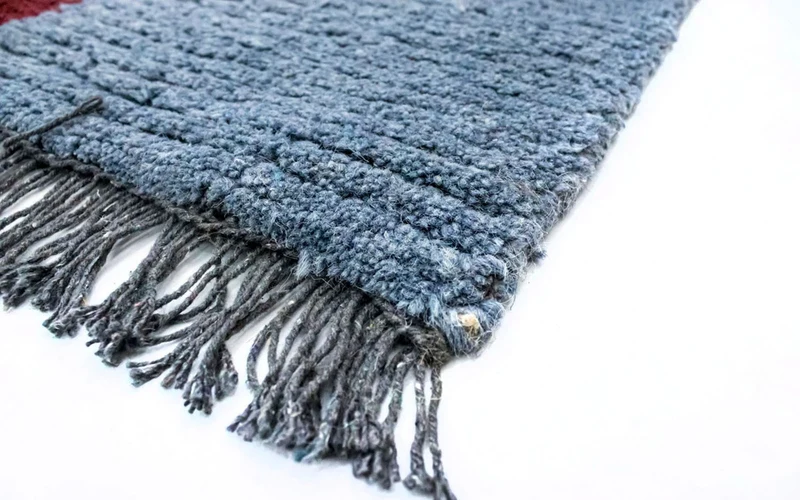 Nepal Teppich 70 x 140 cm - hellblau