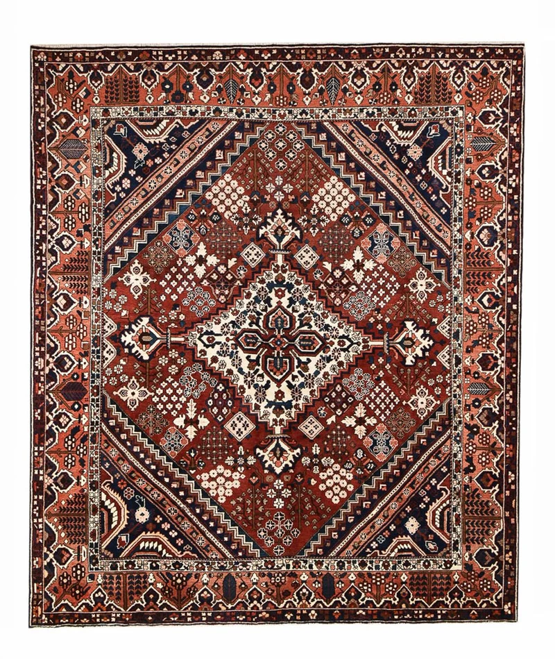 Bachtiar Teppich 312x369cm - Perserteppich - dunkelrot