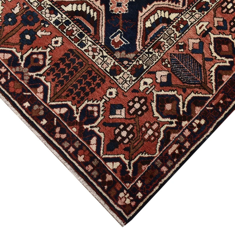 Bachtiar Teppich 312x369cm - Perserteppich - dunkelrot