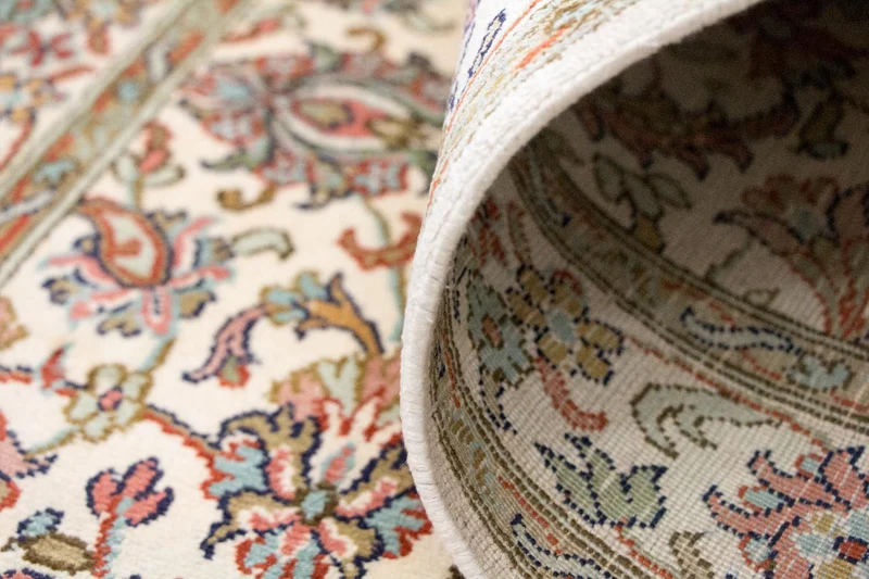 Kaschmir Seide Teppich 74x127cm - Orientteppich - beige