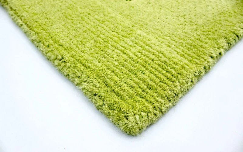 Wollteppich 103x150cm - hellgrün