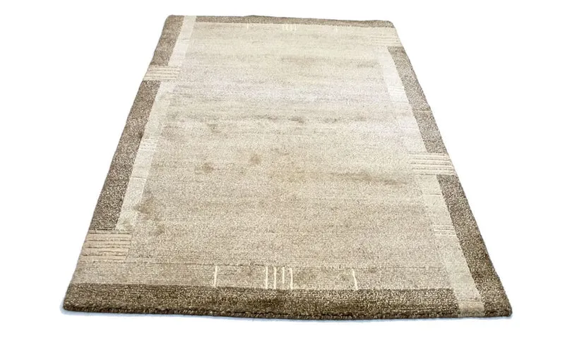 Nepal Teppich 116 x 180 cm Teppichbrücke